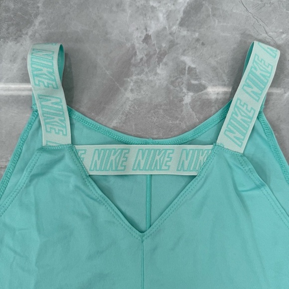 Women’s Nike Dri-Fit Workout Athletic Tank Top Size Large - Picture 11 of 16